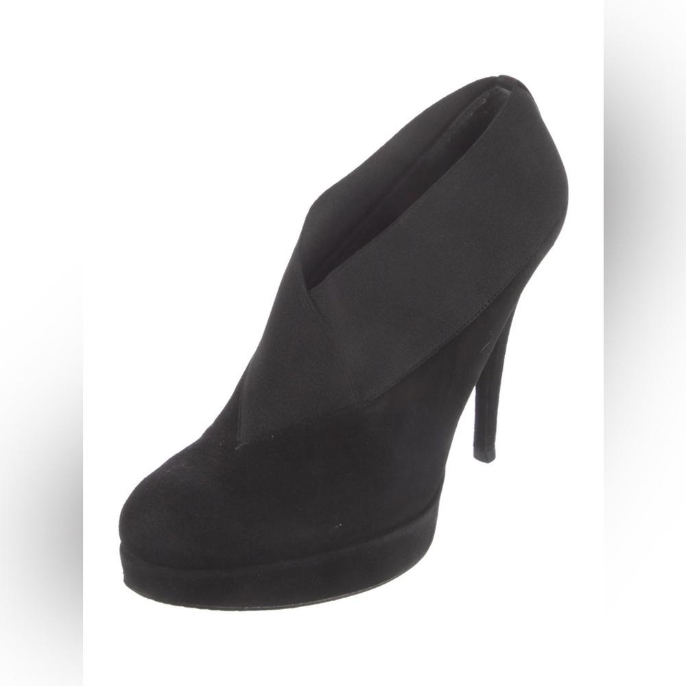 Stuart Weitzman Black Ankle Booties EUC 8.5 suede leather EUC Designer Luxury